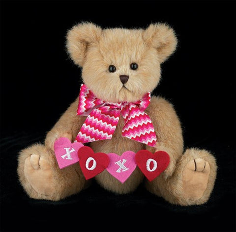 Bearington - Kisses n' Hugs Valentine's Day Plush Bear, 10 Inches - Olde Church Emporium