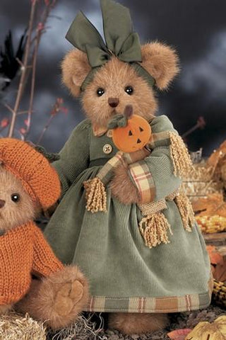 Bearington -  Halloween Pumpkin and Patch Bear - 14 Inches and Retired - Olde Church Emporium